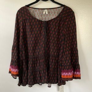 Mudd  bell sleeve summer top NWT SIZE S Boho Style